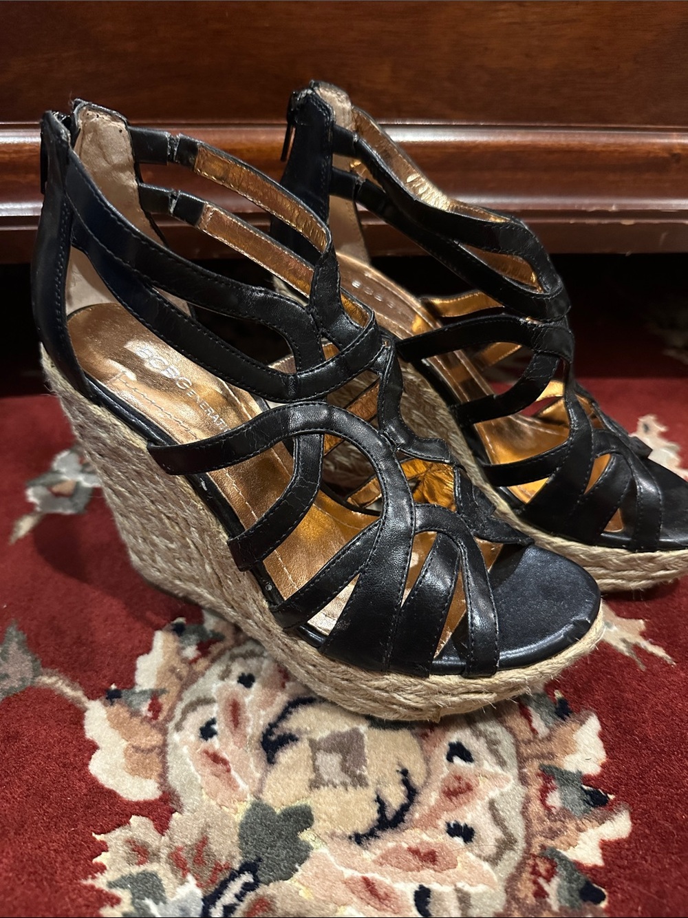 BCBG Generation Black Strappy Espadrille Wedge Sandals 7.5 - Womens